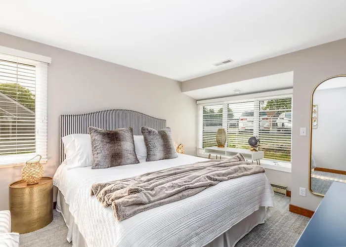 Fall Specials! Cozy King Beds, Pool Access, Territory Amenities, Fireplace, Great Location In Territory On Hébergement de vacances *