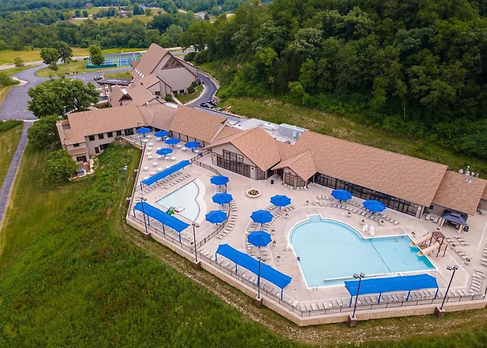 Fall Specials! Cozy King Beds, Pool Access, Territory Amenities, Fireplace, Great Location In Territory On Hébergement de vacances