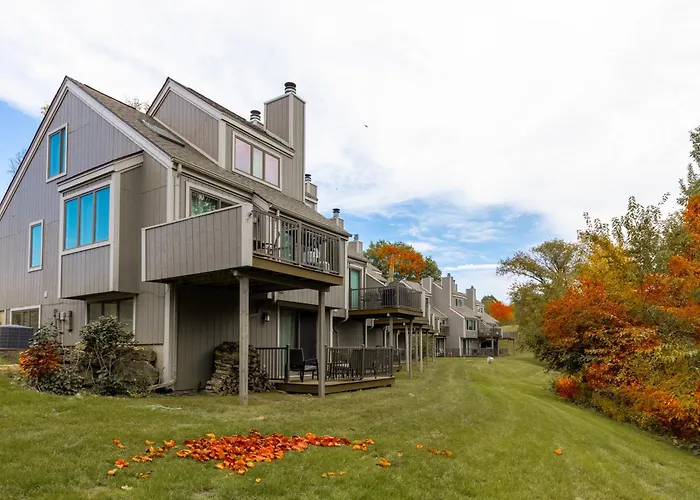 Fall Specials! Cozy King Beds, Pool Access, Territory Amenities, Fireplace, Great Location In Territory On * Galena